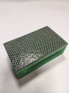 Губка зеленого цвета для грубойполировки керамики, керамогранита, мрамора и стекла TAMPSIRI 60,размер 90 х 55 мм